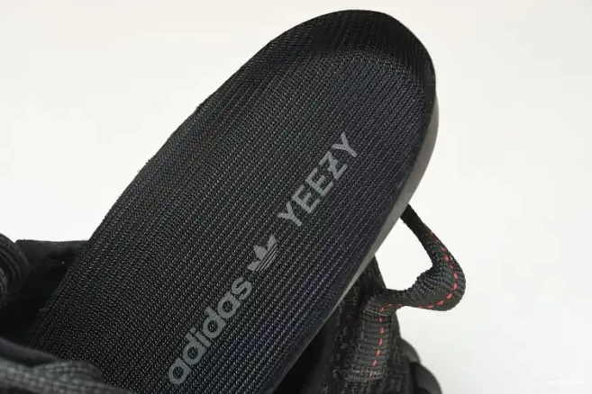 2023) Pirate Black Adidas (2022 Yeezy 350 Boost BB5350 0617